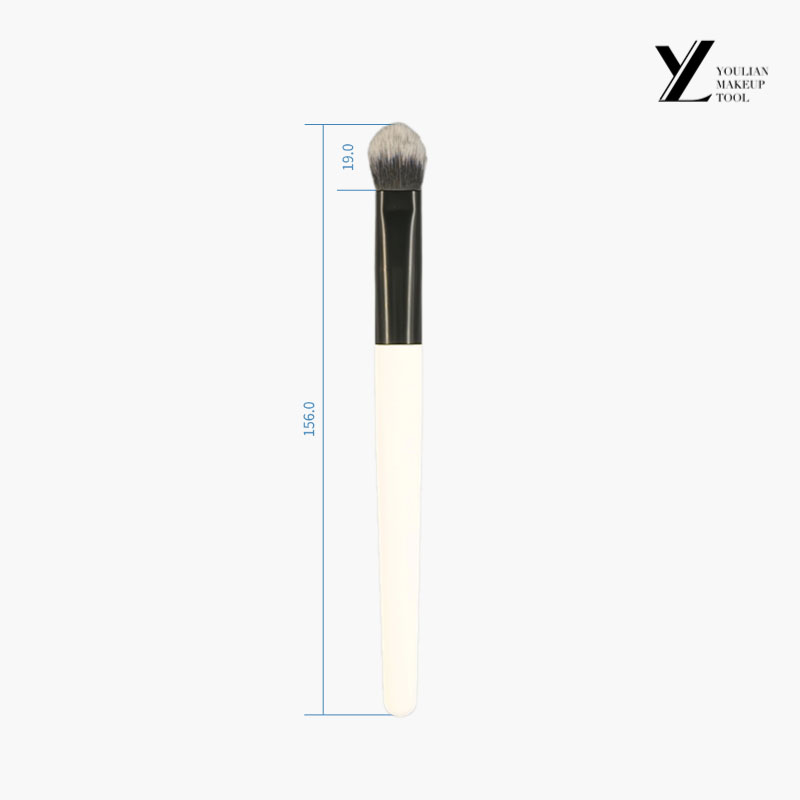 Spotlight concealer børste
